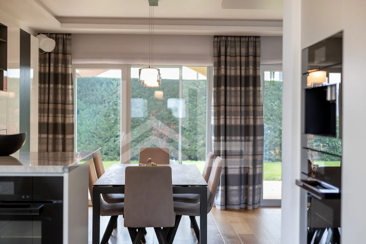 Reihenhaus 7,5 Zimmer - Foto 7 von 13