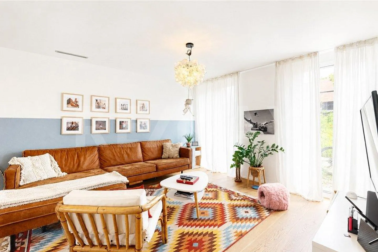 10 Min. to Zug | Family Paradise to Fall in Love – Modern Living... - Photo 7 of 9