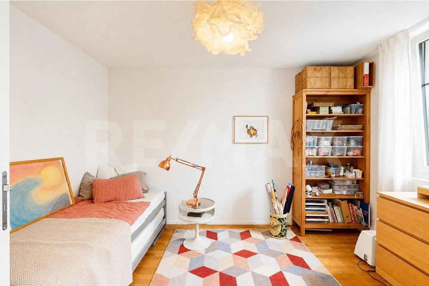 10 Min. to Zug | Family Paradise to Fall in Love – Modern Living... - Photo 8 of 9