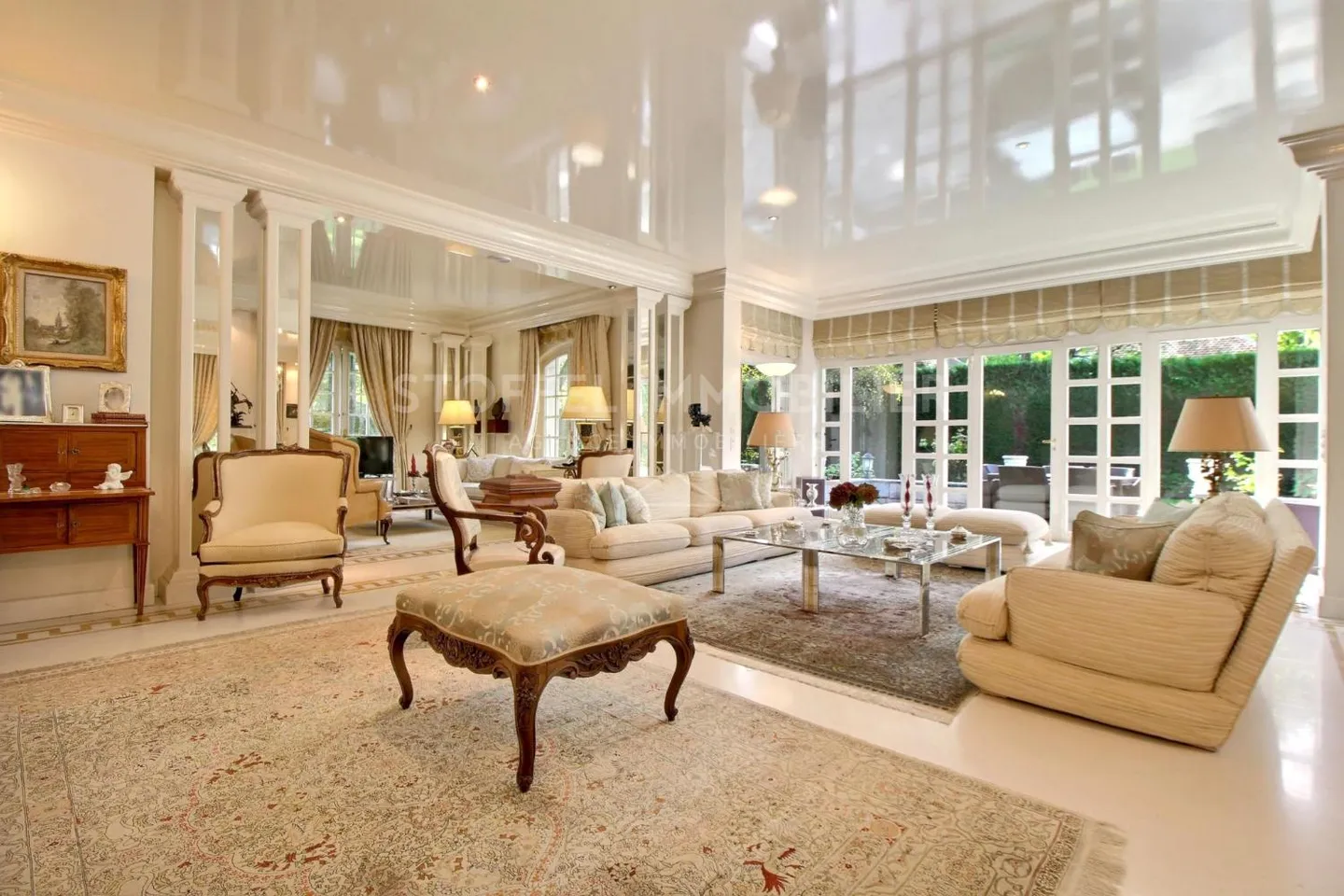 Casa Padronale in un ambiente preservato - Conches - Foto 1 di 13