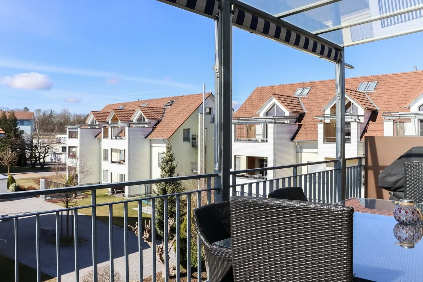 Oasi abitativa a Kirchberg: casa da sogno di 180m2 con tutti i comfort! - Foto 5 di 10