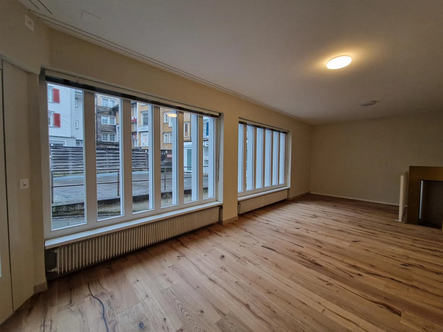 Appartement spécial 2 pièces au centre de Herisau - Photo 2 sur 14