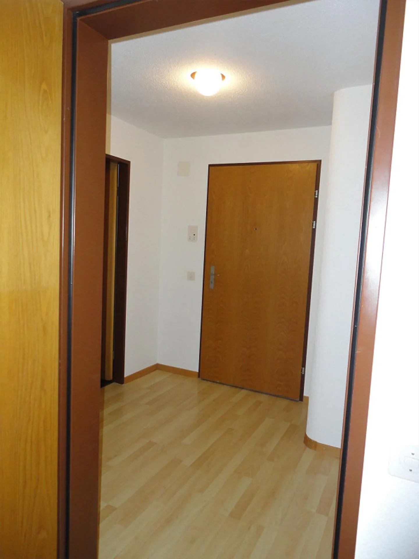 Appartement attrayant de 2 pièces dans le meilleur emplacement - Photo 6 sur 7