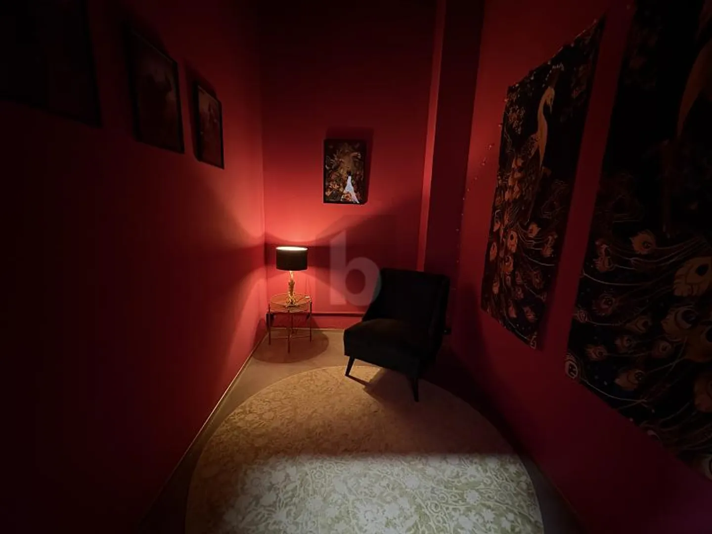 GROSSE UND ATTRAKTIVE FLÄCHE - Foto 4 von 6