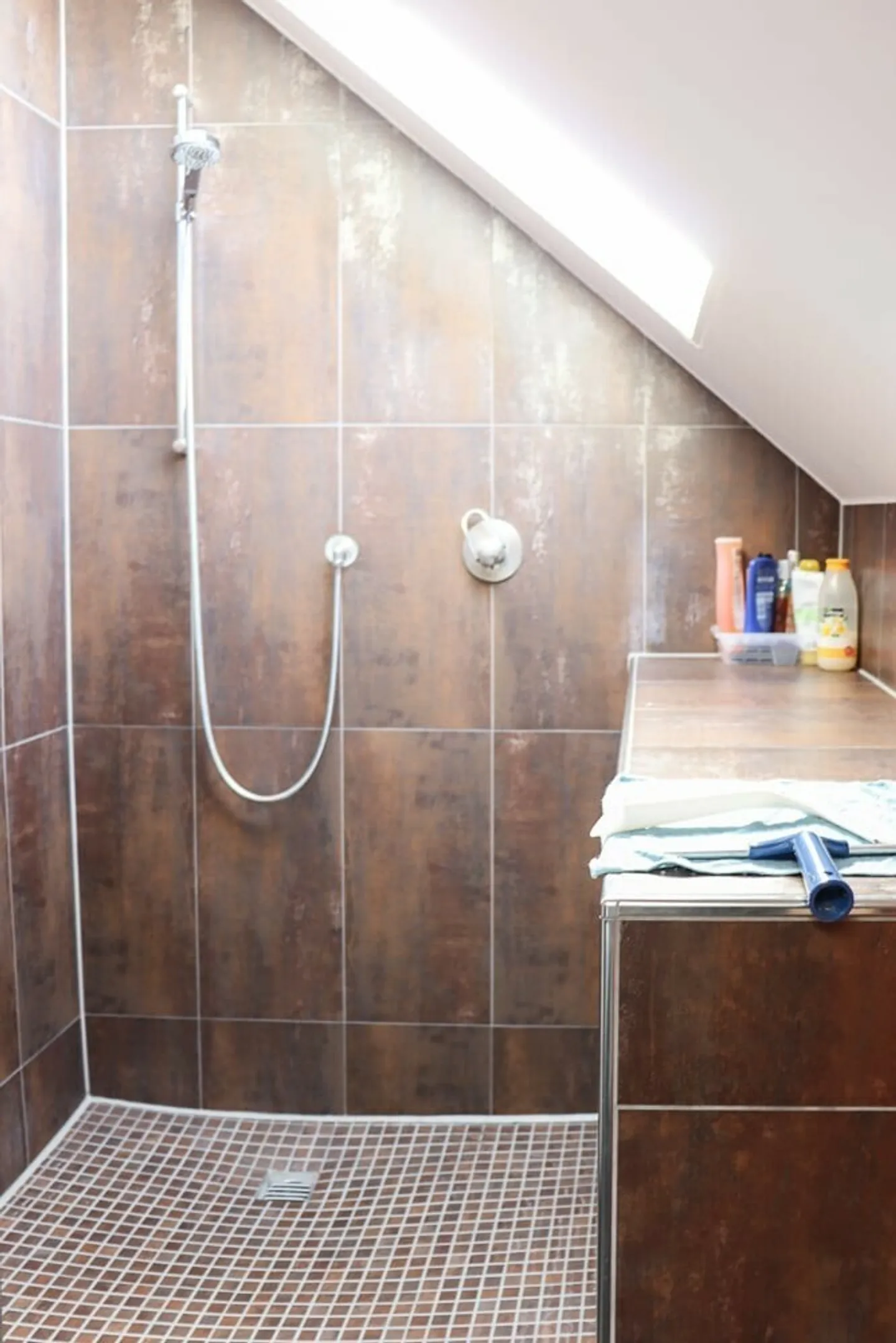 Oasi abitativa a Kirchberg: casa da sogno di 180m2 con tutti i comfort! - Foto 10 di 10