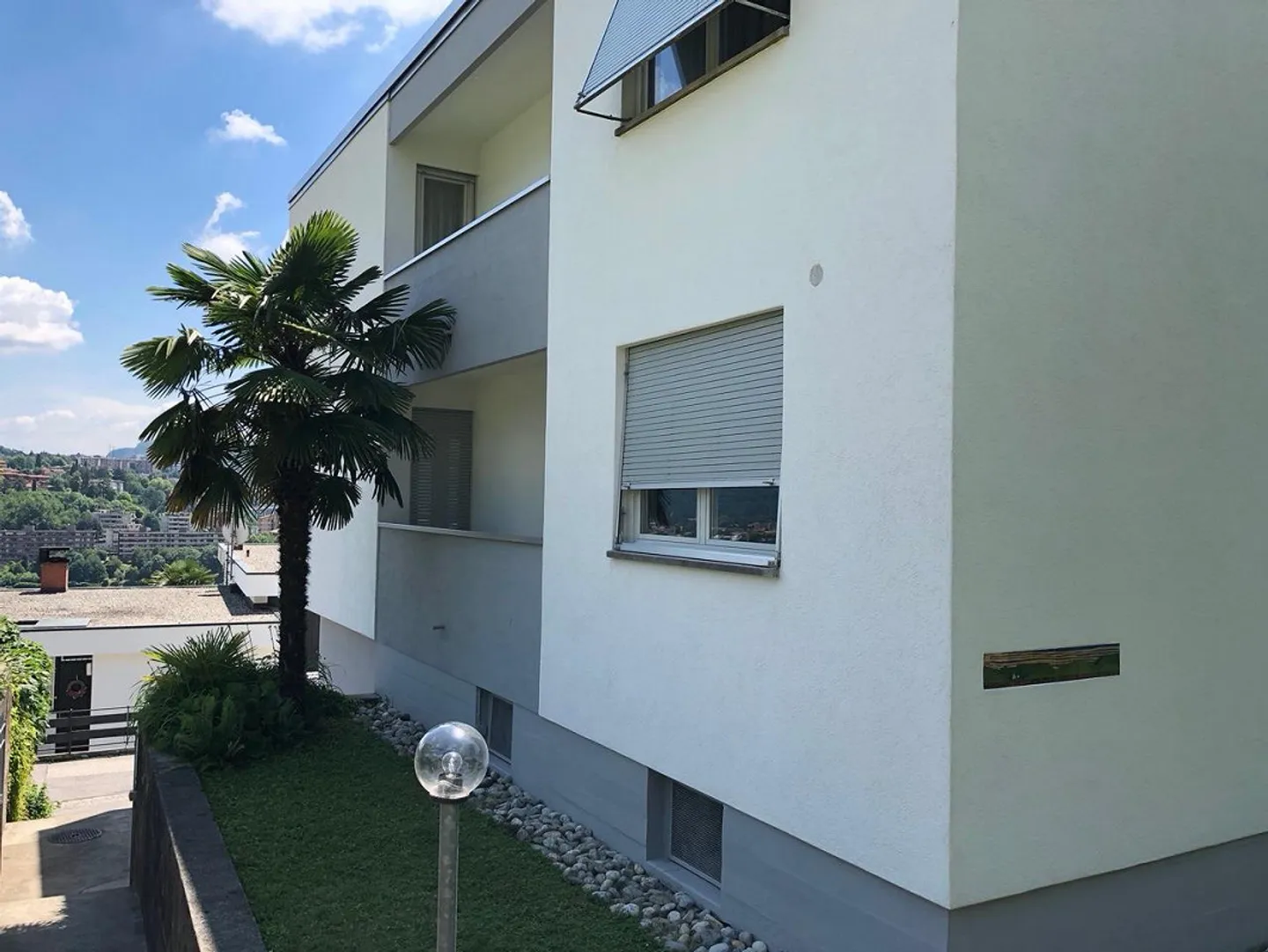 Vacallo: Cosy and bright 3.5 room apartment for rent - Photo 2 of 4