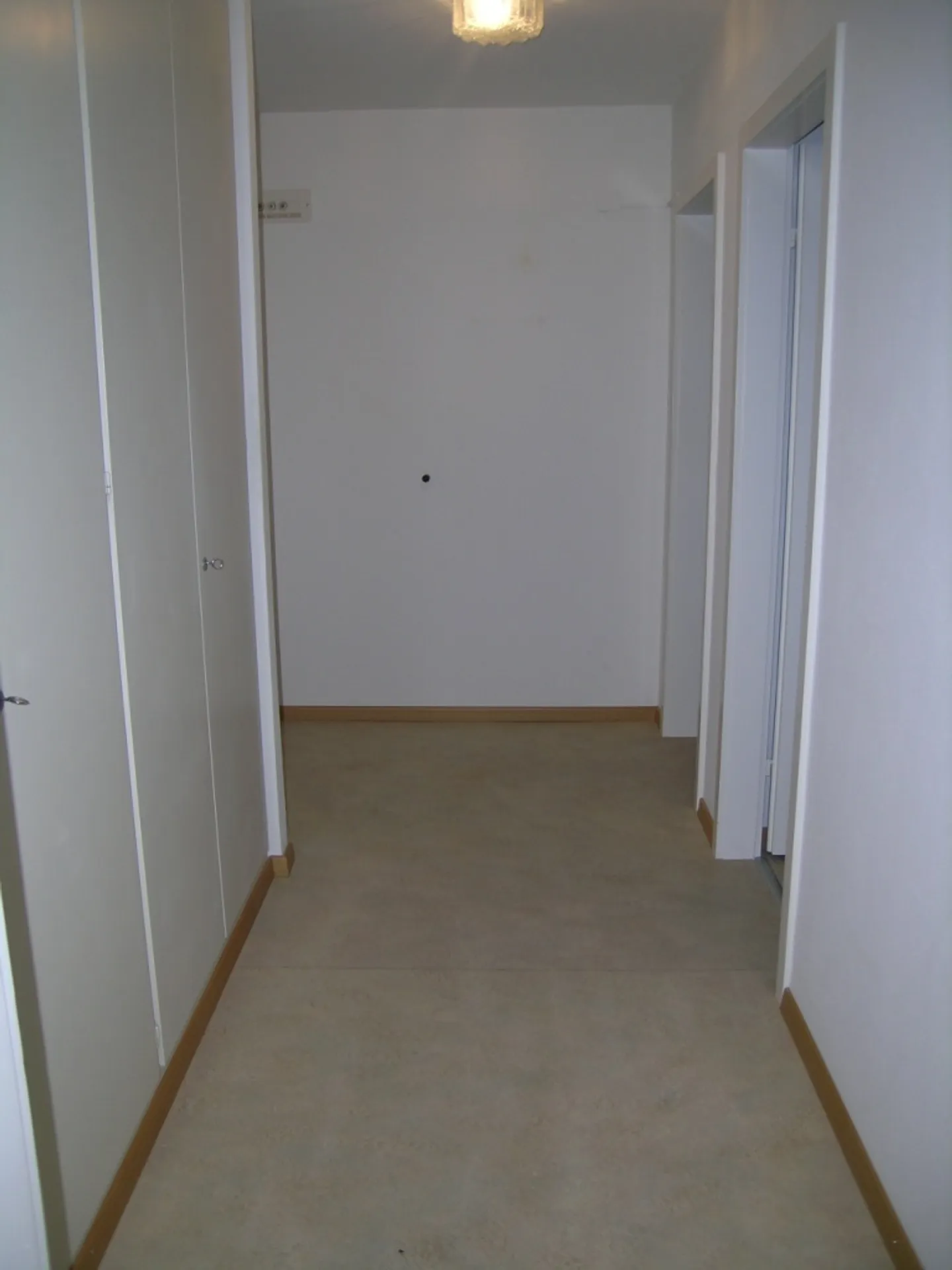 Wohnung mieten - Foto 6 von 7