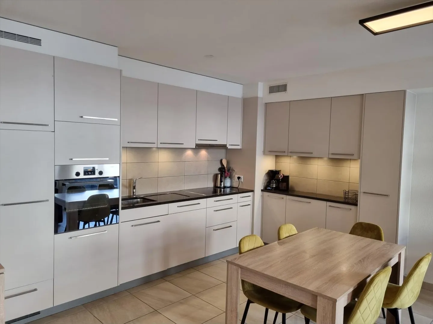 Appartamento 2.5 locali con balcone - Foto 4 di 8