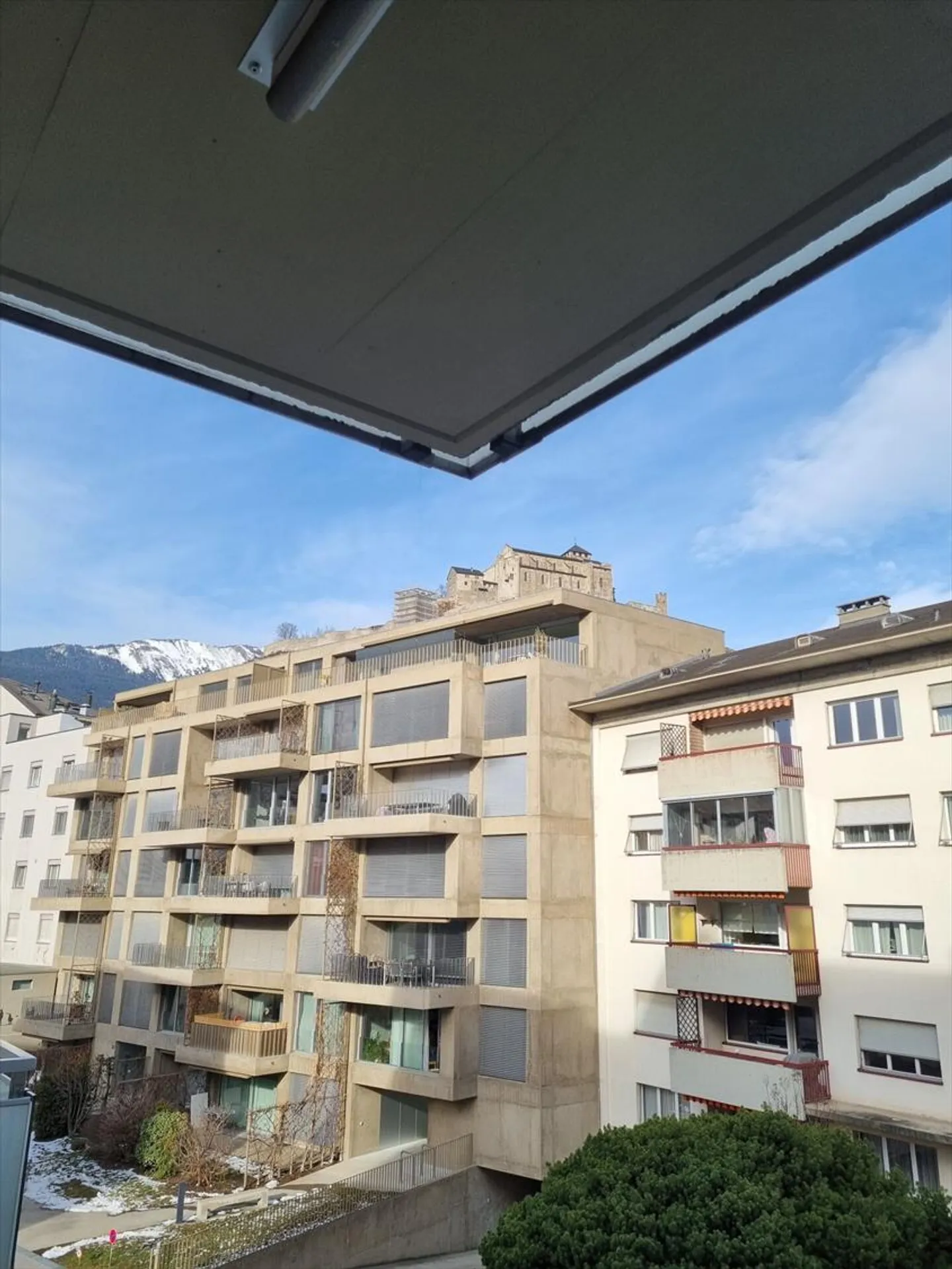Appartamento 2.5 locali con balcone - Foto 1 di 8