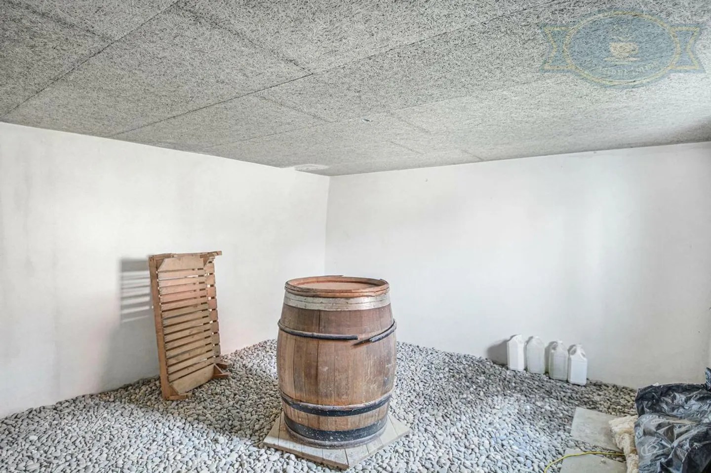 Maison Charmante avec Grange - Photo 9 sur 13