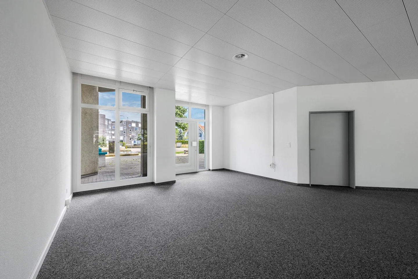 Spazio ufficio luminoso ad Aarau Rohr in affitto - Foto 3 di 6