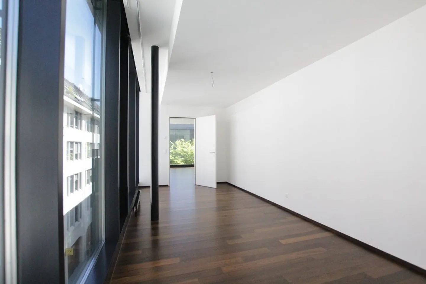 Vita moderna in una posizione tranquilla - Foto 6 di 10