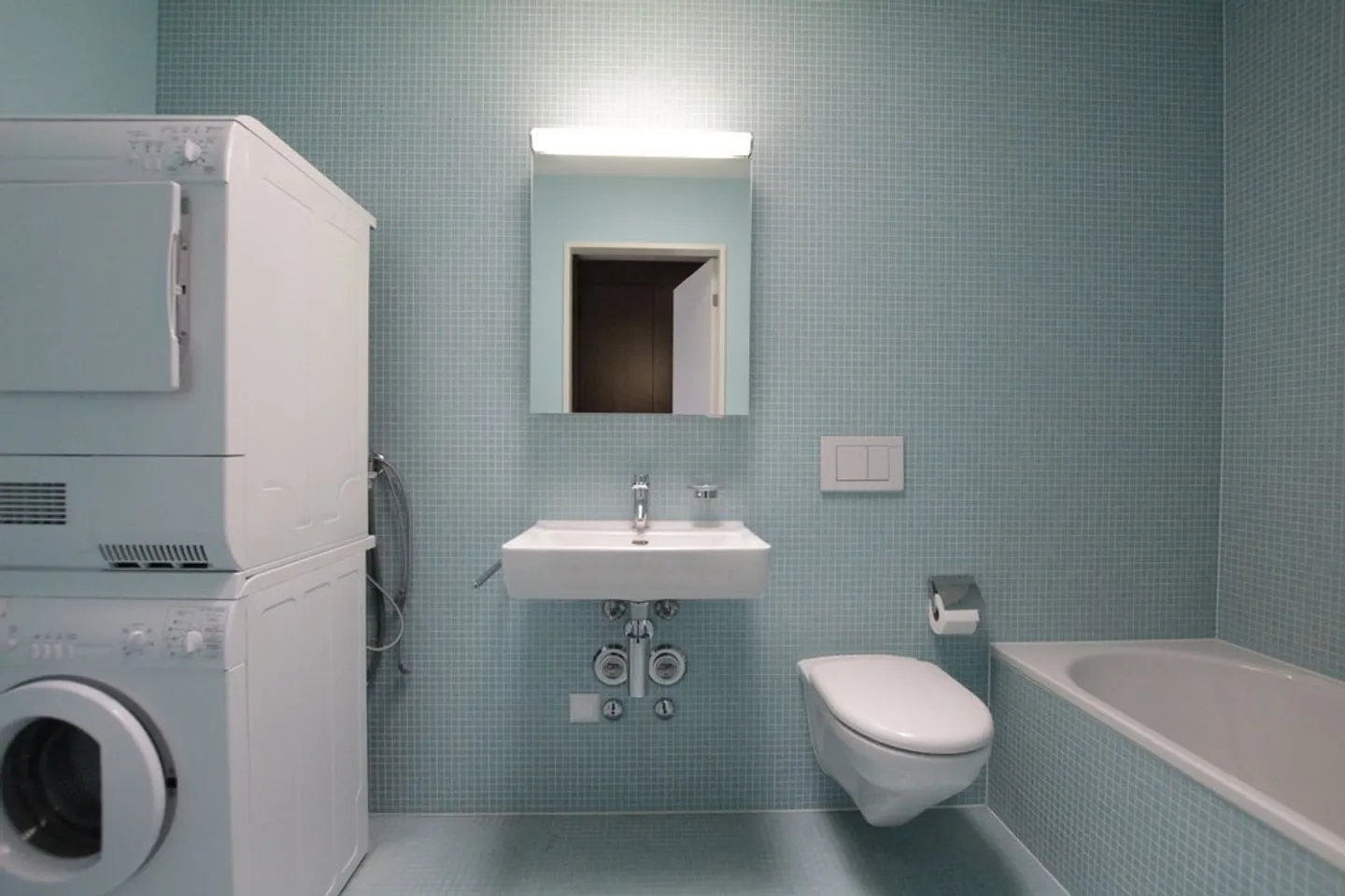 Vita moderna in una posizione tranquilla - Foto 8 di 10