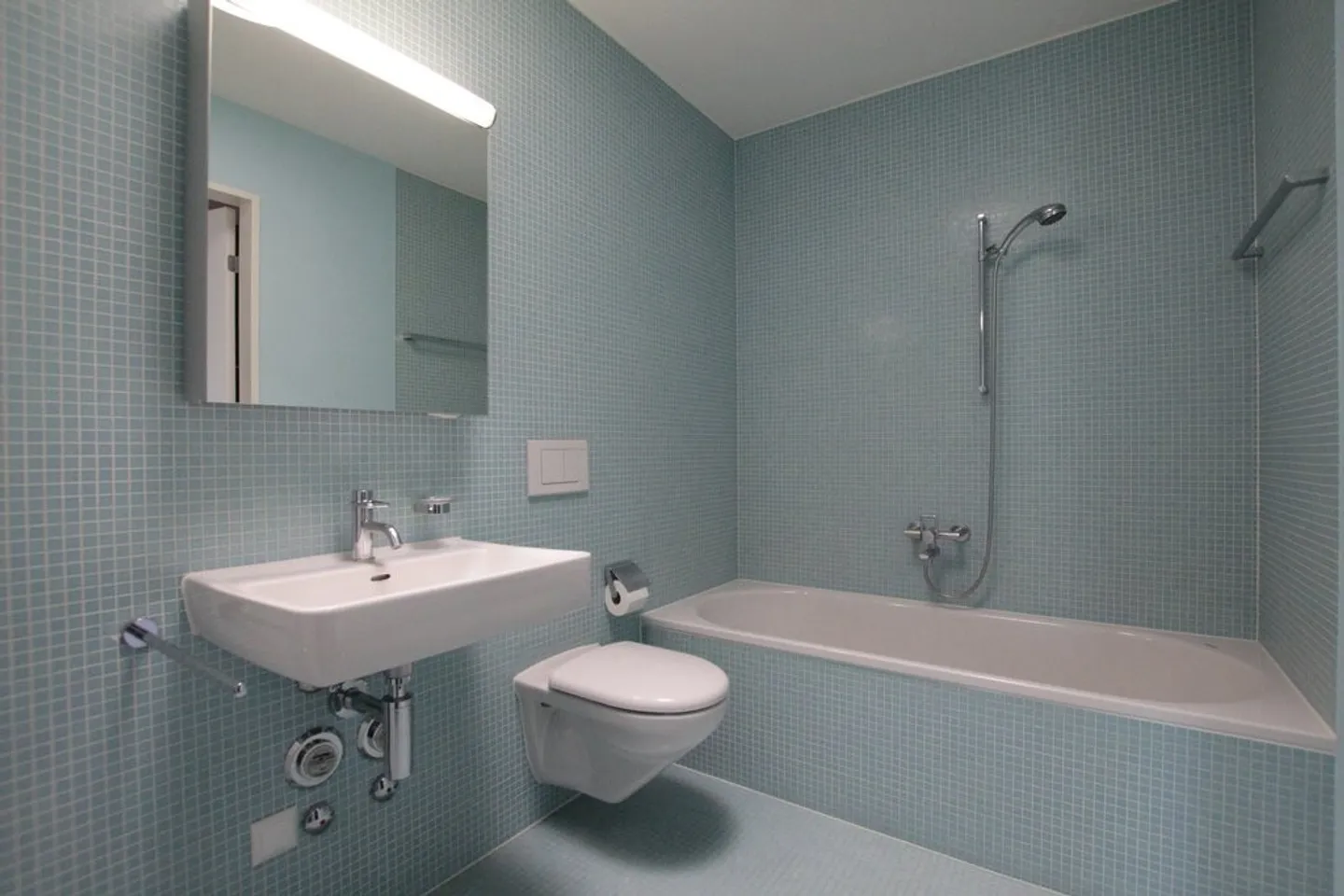 Vita moderna in una posizione tranquilla - Foto 9 di 10