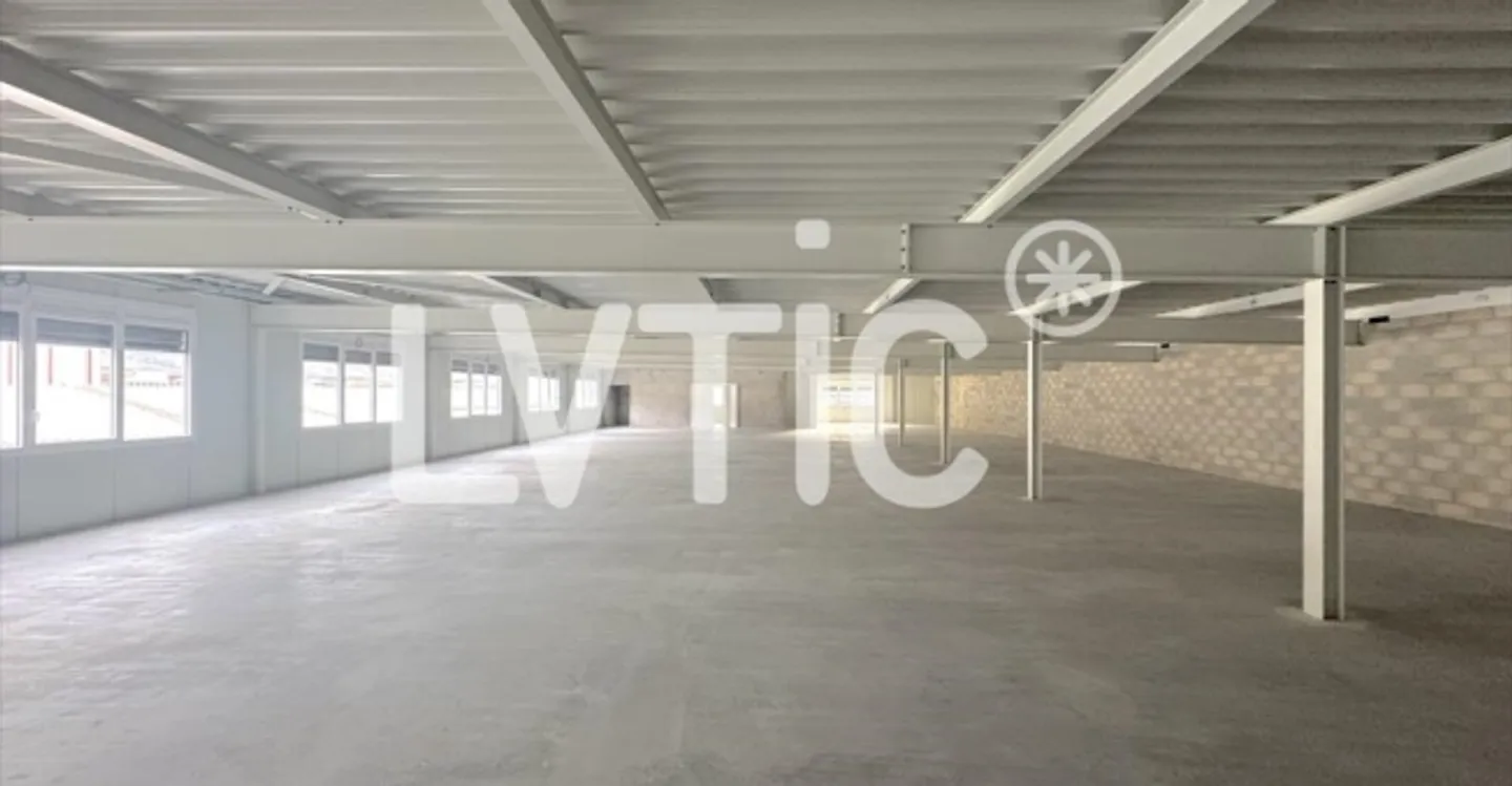 Deposit - Photo 2 of 11