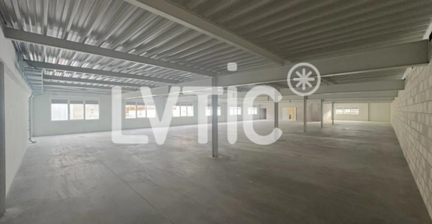 Deposit - Photo 3 of 11