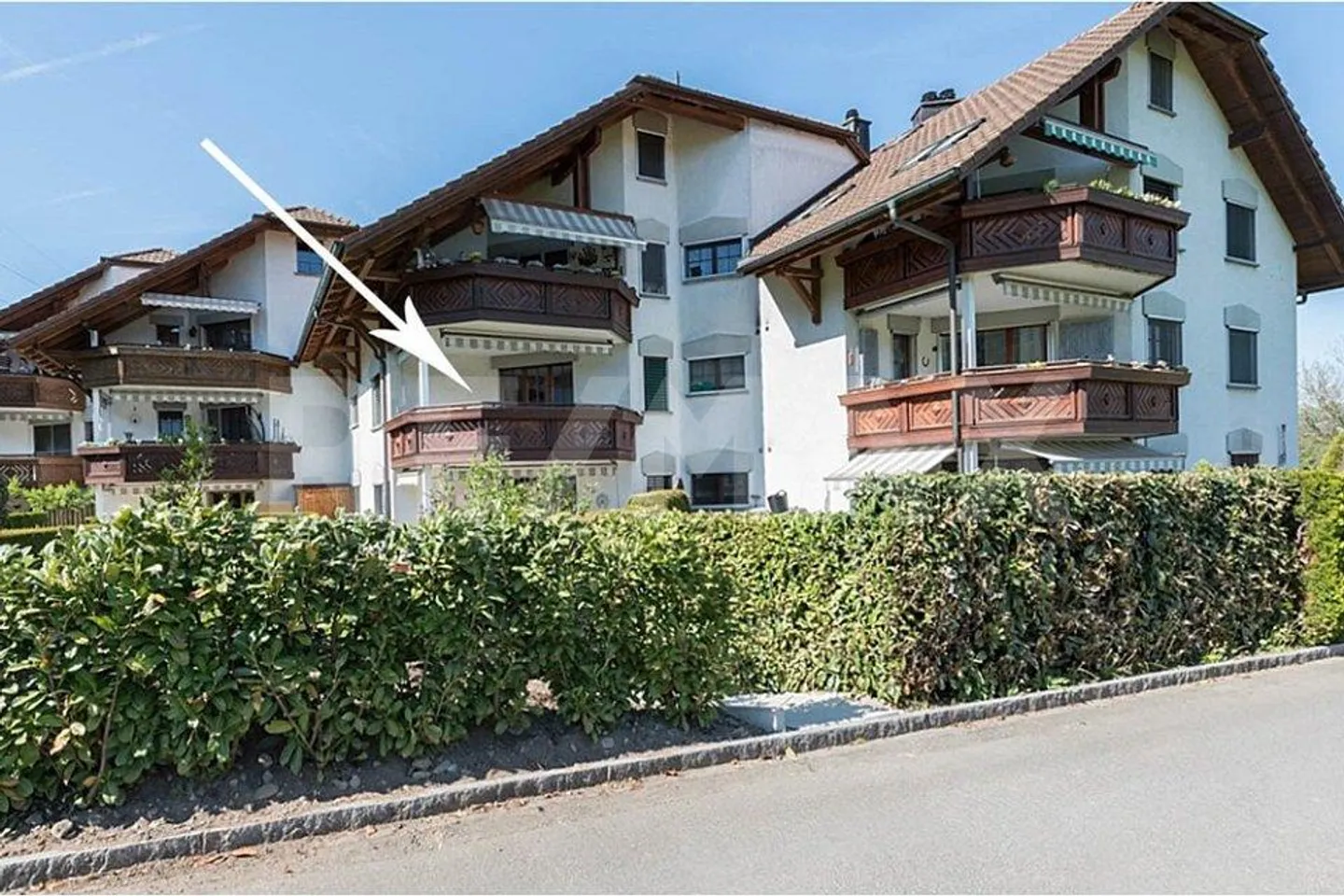 Living close to nature - Photo 1 of 7