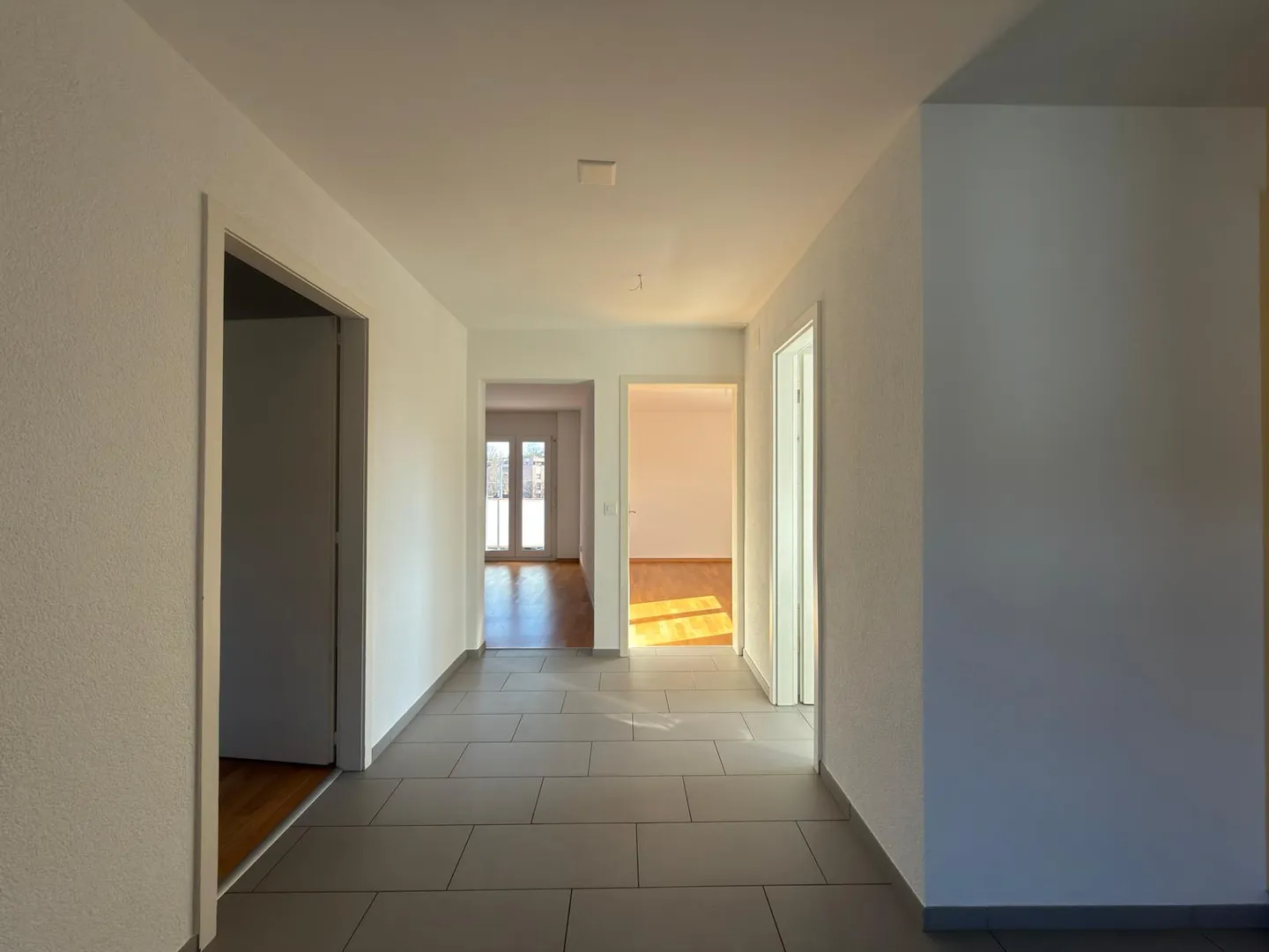 Appartamento di 3 stanze nel quartiere di Mâche - Foto 3 di 8