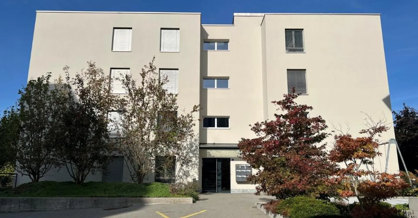 3 ½ rooms in Bulle - with large balcony! - Photo 2 of 10