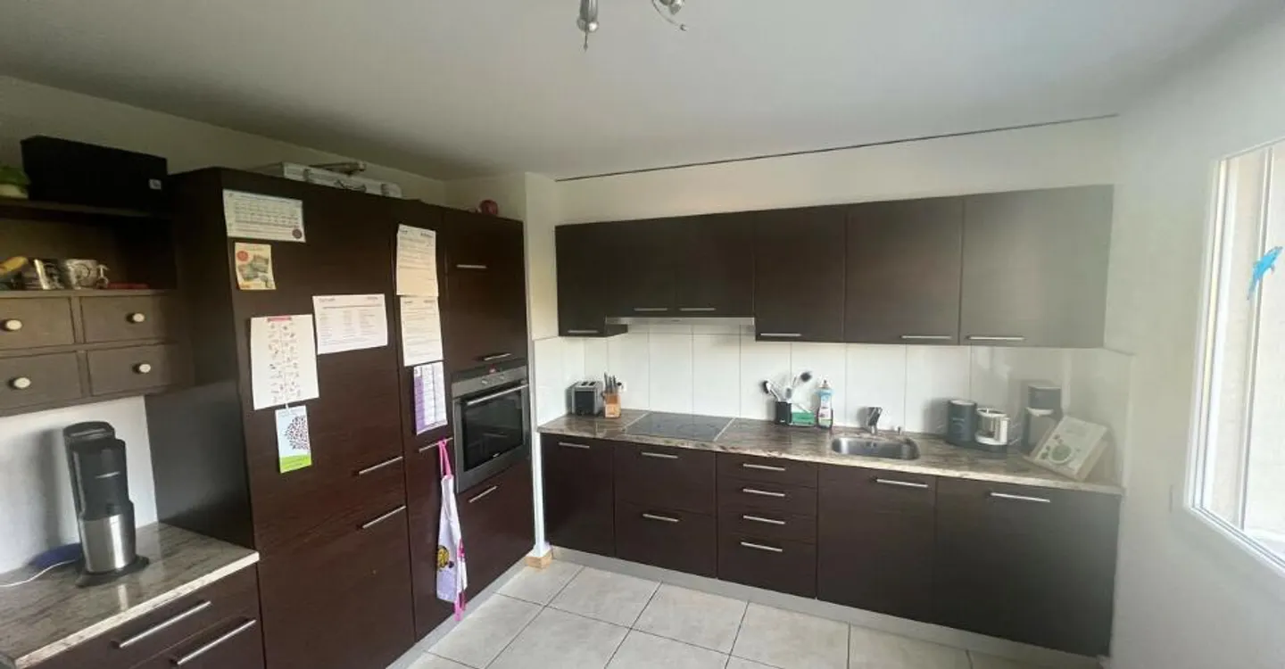 3 ½ rooms in Bulle - with large balcony! - Photo 3 of 10