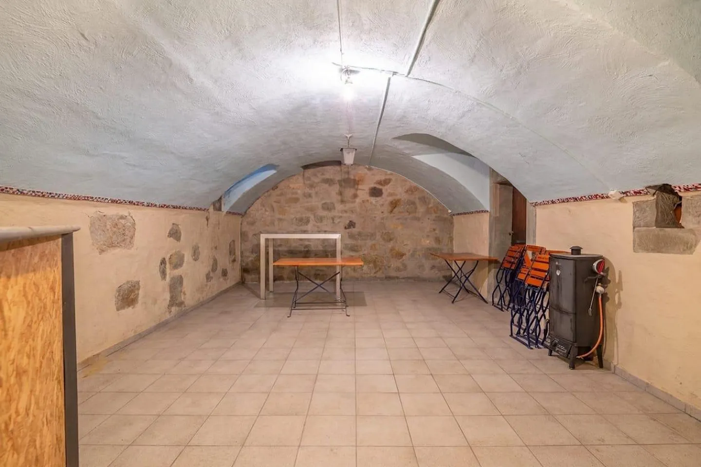 Where Living Meets Business - Versatile Property with Restaurant... - Photo 13 of 13