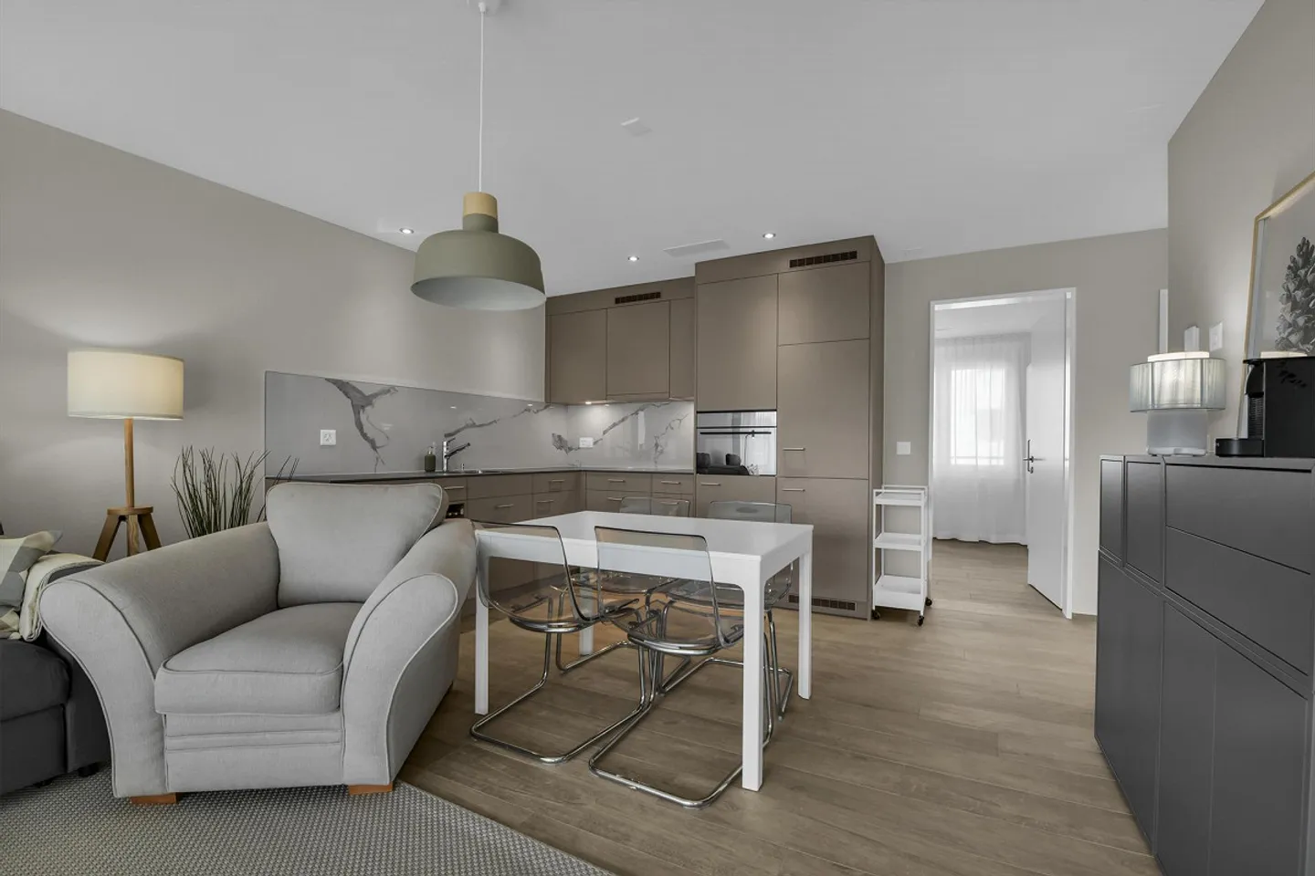 Moderne Wohnung in Neuhausen - Foto 1 von 12
