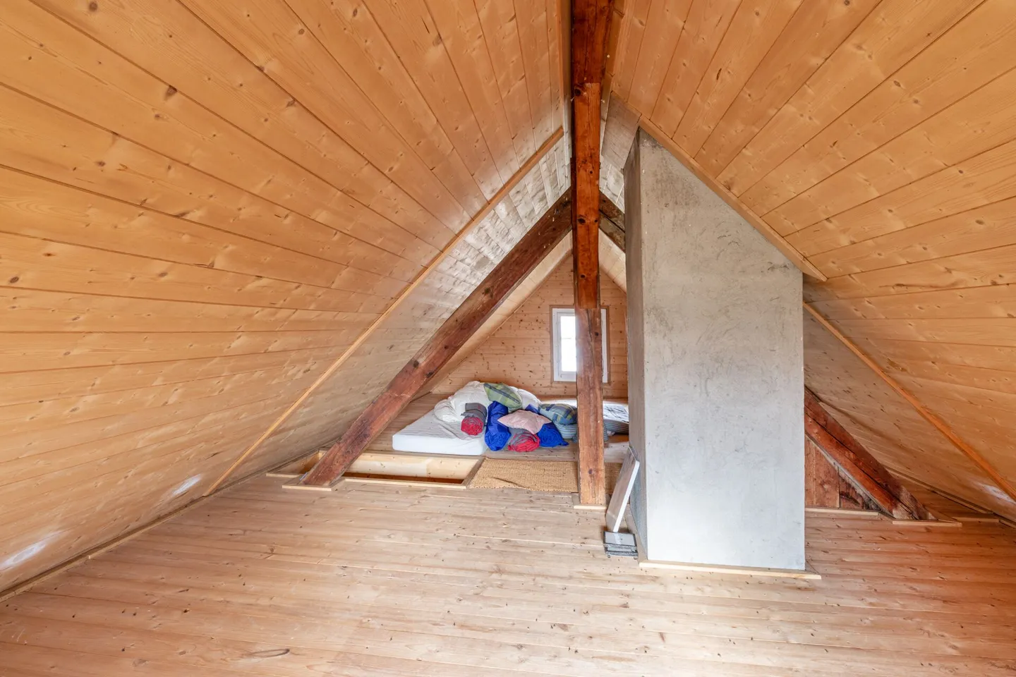 Unique Ensemble: Historic Home Happiness and Creative Freedom - Photo 19 of 36