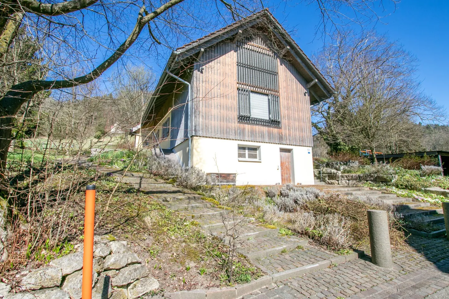 Unique Ensemble: Historic Home Happiness and Creative Freedom - Photo 20 of 36