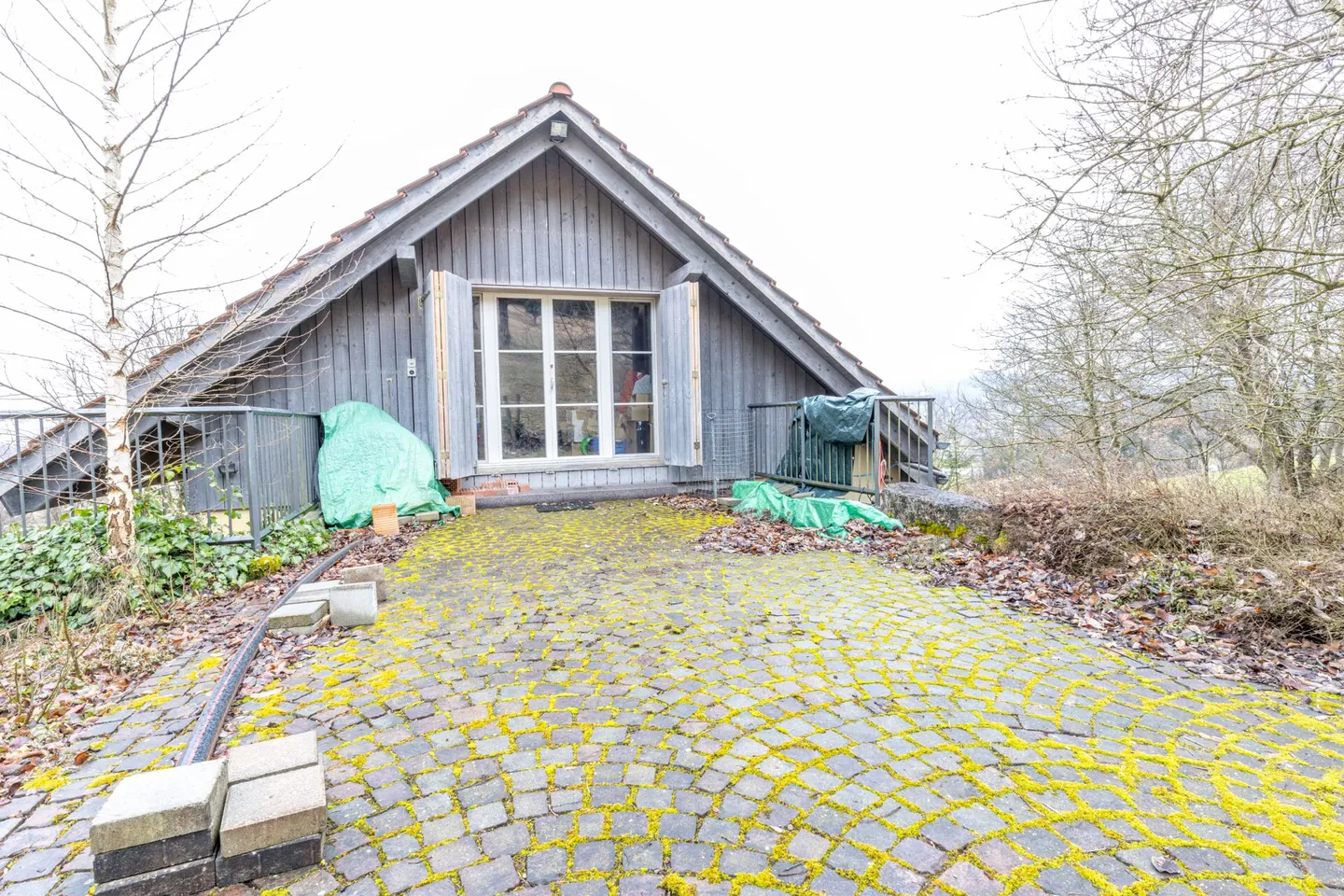 Unique Ensemble: Historic Home Happiness and Creative Freedom - Photo 22 of 36