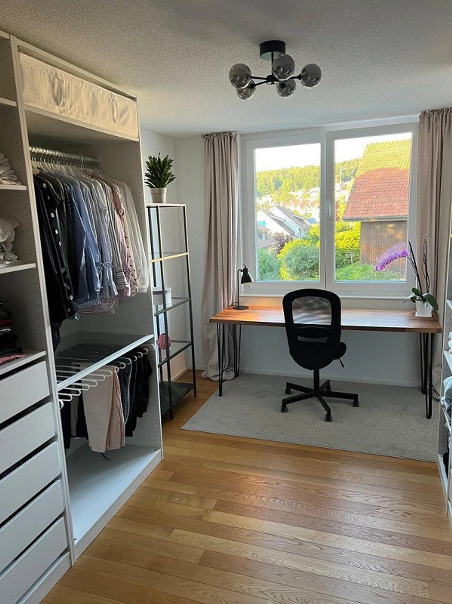Geräumiges Duplex mit Dachzimmer - Foto 7 von 14
