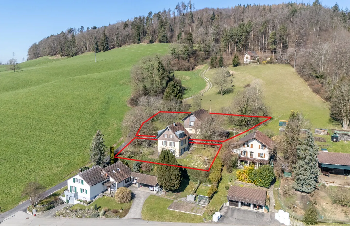 Unique Ensemble: Historic Home Happiness and Creative Freedom - Photo 29 of 36