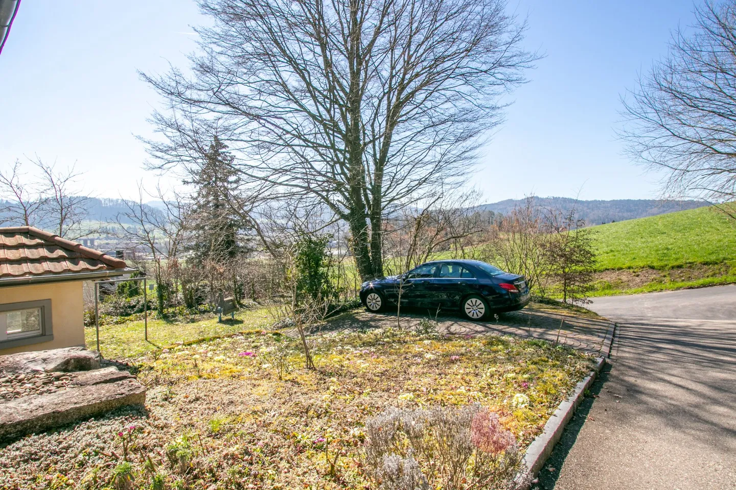 Unique Ensemble: Historic Home Happiness and Creative Freedom - Photo 33 of 36