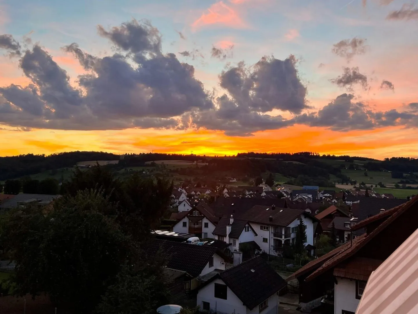 Geräumiges Duplex mit Dachzimmer - Foto 14 von 14