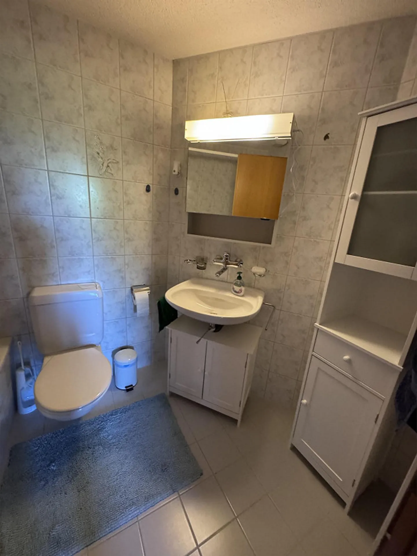 Quiet 3-room ground floor apartment with garden seating area - Photo 6 of 11