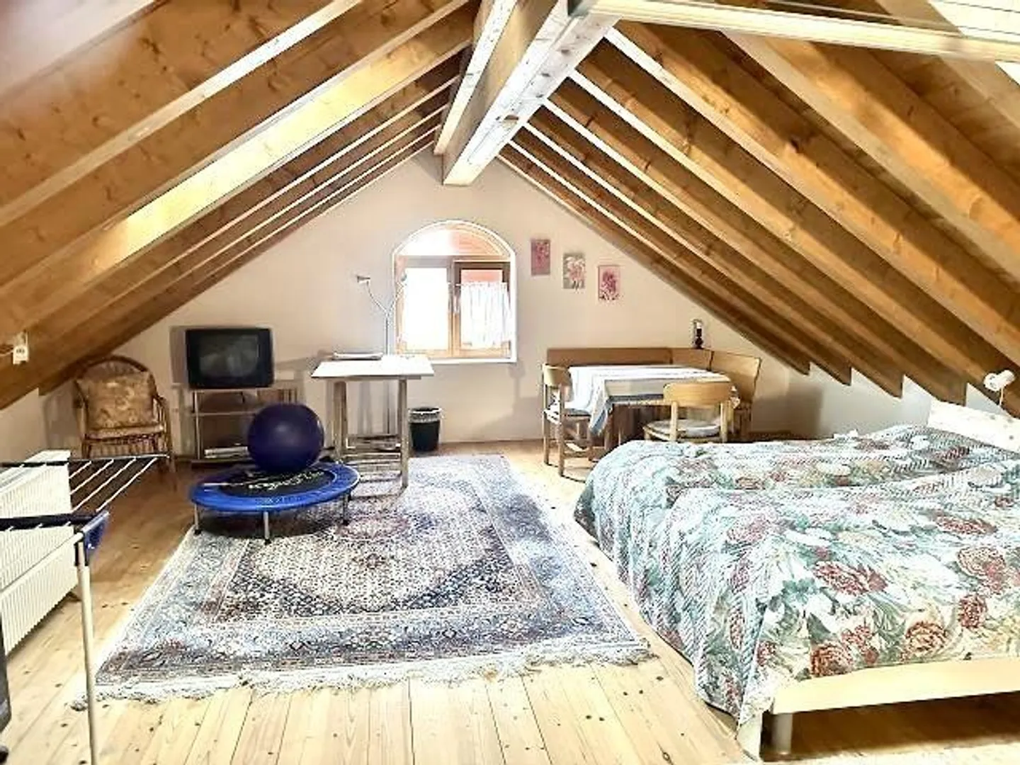 Casa ticinese 4 1/2 locali in una posizione molto tranquilla e soleggiata con vista... - Foto 12 di 28