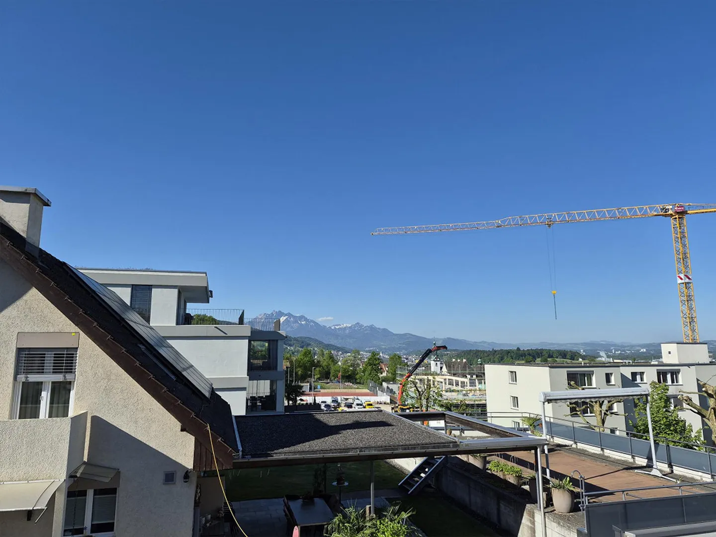 Nouveau bâtiment qui inspire ? Arrivez et sentez-vous bien - Photo 3 sur 5
