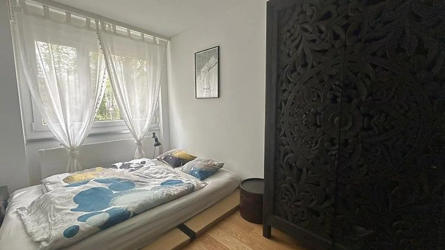 APPARTEMENT 4½ PIÈCES À ZURICH - DISTRICT 10 HÖNGG, MEUBLÉ, TEMPORAIRE - Photo 6 sur 11