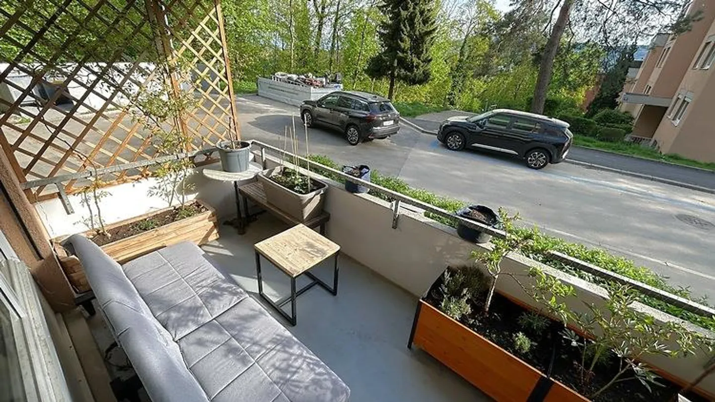 APPARTEMENT 4½ PIÈCES À ZURICH - DISTRICT 10 HÖNGG, MEUBLÉ, TEMPORAIRE - Photo 11 sur 11