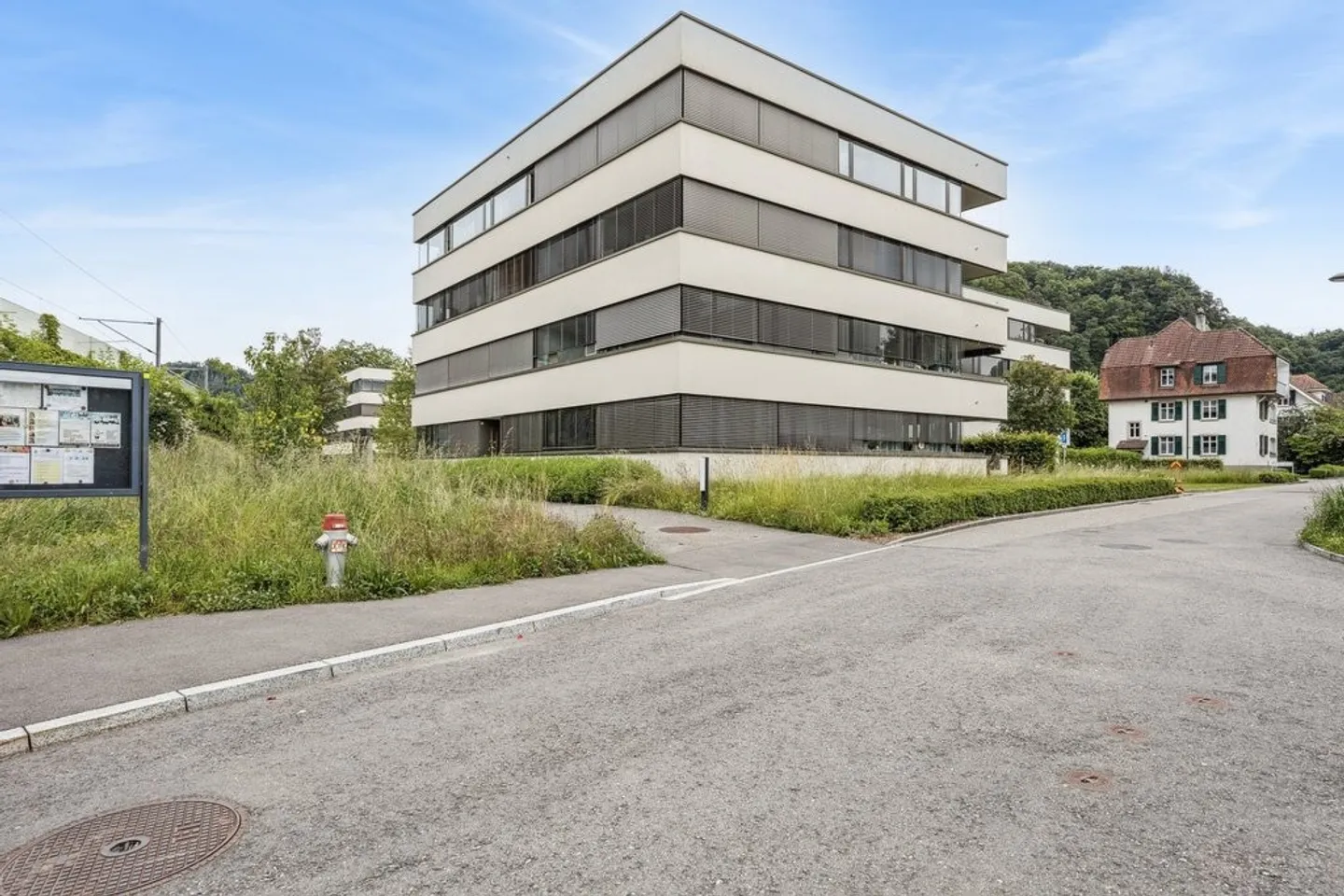 Parkplätze Nahe Bahnhof - Foto 1 von 1
