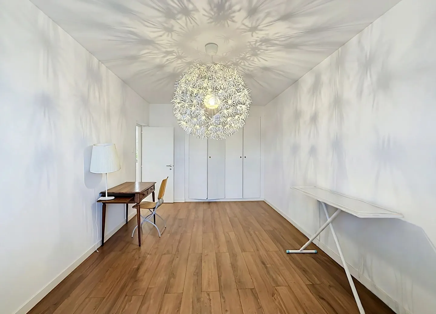Appartement spacieux avec balcons - Photo 9 sur 10