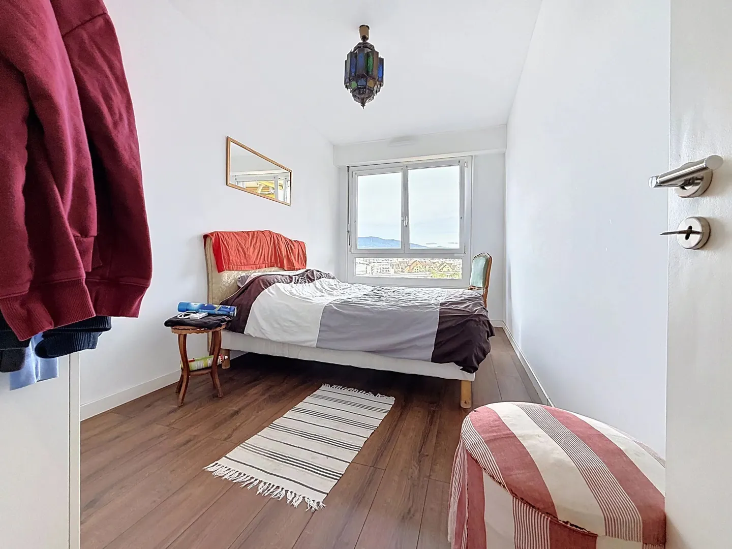 Appartement spacieux avec balcons - Photo 7 sur 10