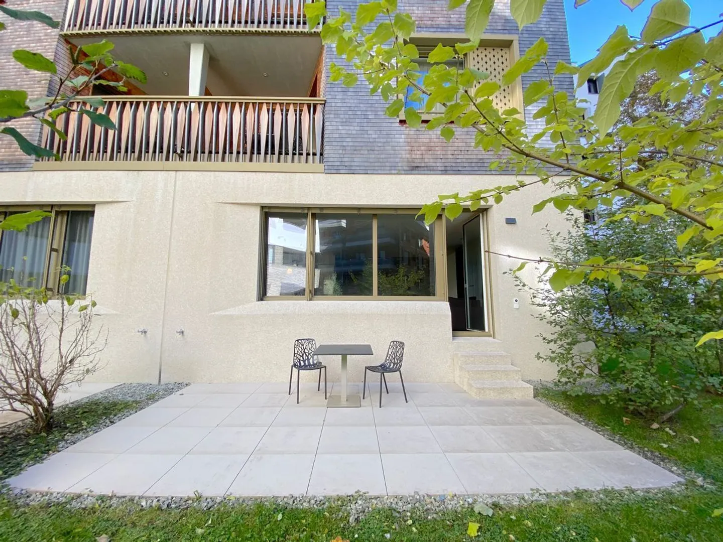 Appartement spacieux avec flair alpin - Photo 4 sur 12