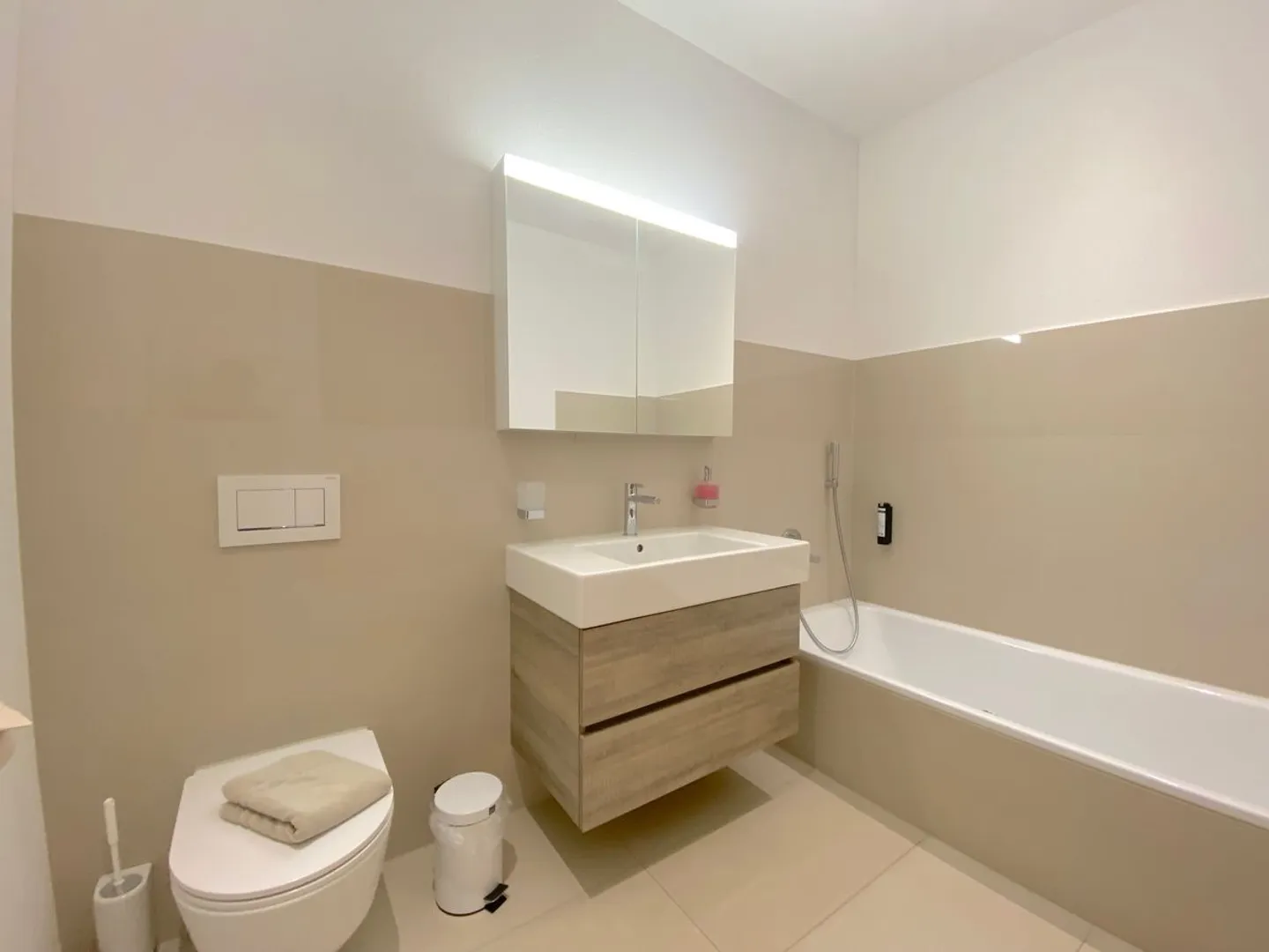 Appartement spacieux avec flair alpin - Photo 10 sur 12