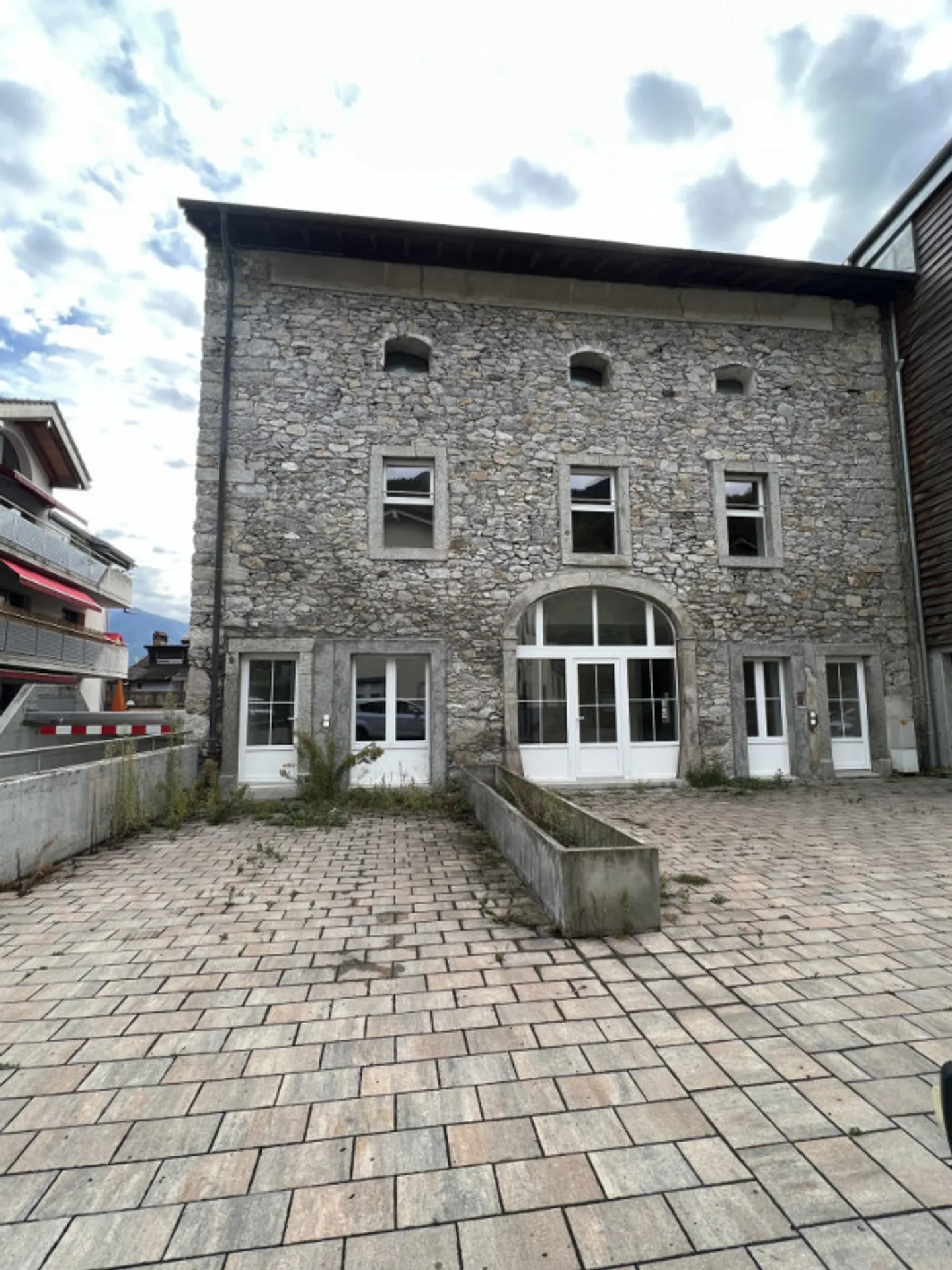 Large duplex apartment 4.5 rooms Collombey - Photo 1 of 13