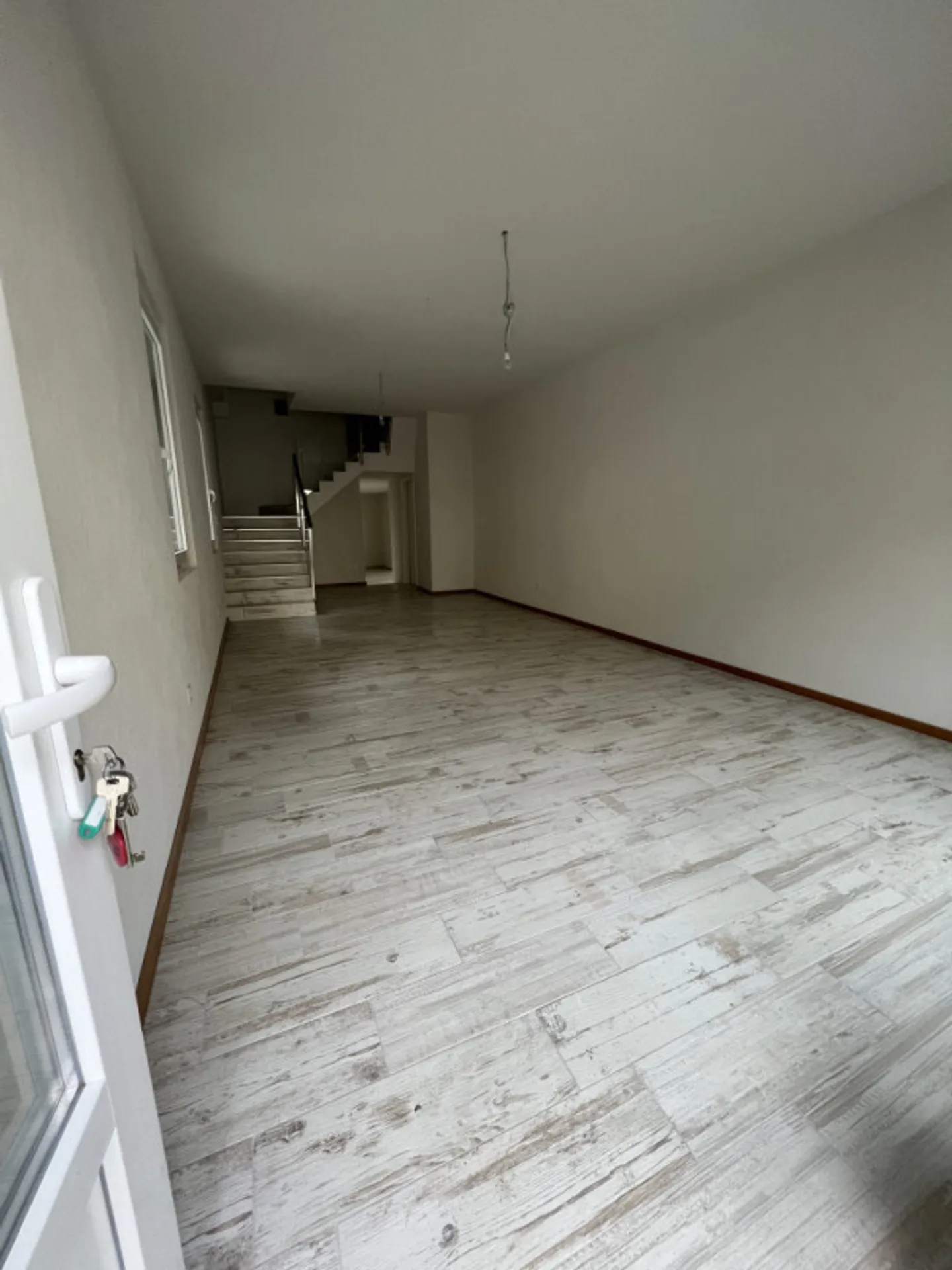 Large duplex apartment 4.5 rooms Collombey - Photo 3 of 13