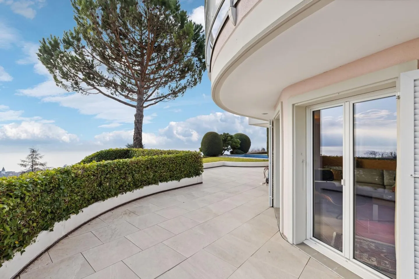 EXCLUSIVITY | VILLA WITH A SPECTACULAR VIEW - Photo 8 of 10