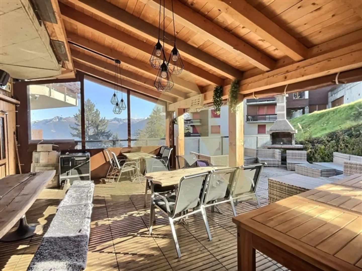 Ristorante nel cuore del villaggio di Anzère - Foto 3 di 3