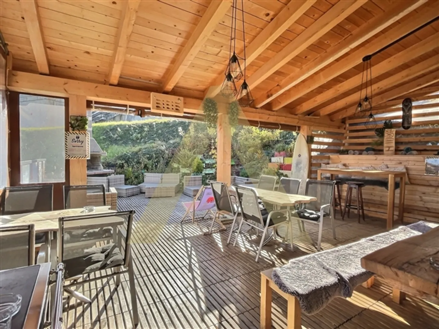 Ristorante nel cuore del villaggio di Anzère - Foto 2 di 3