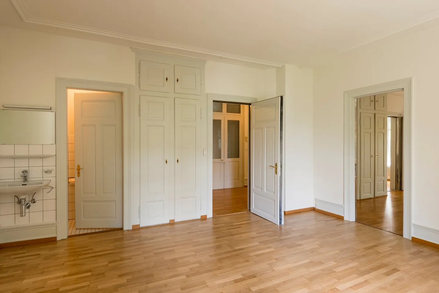 Attractive office spaces in a central and traffic-calmed location - Photo 9 of 18