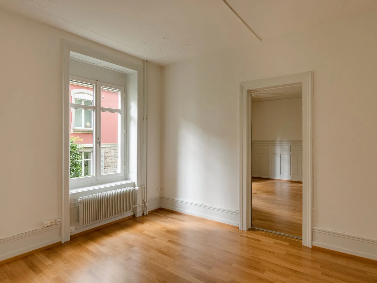 Attractive office spaces in a central and traffic-calmed location - Photo 11 of 18